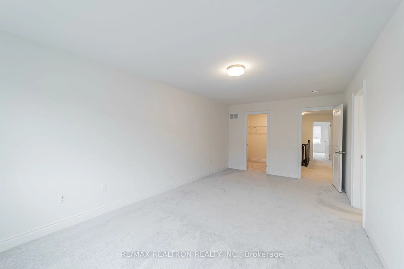 2109, Wilson, Alcona, Innisfil