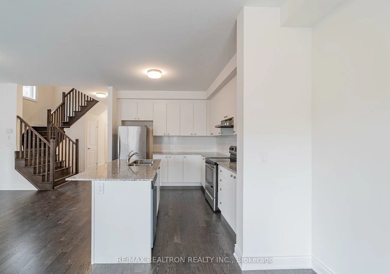 2109, Wilson, Alcona, Innisfil
