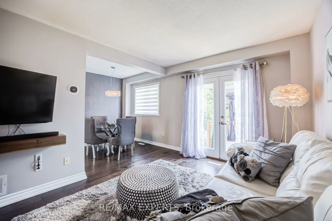 2254, Chalmers, Alcona, Innisfil