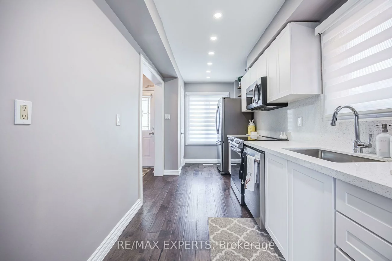 2254, Chalmers, Alcona, Innisfil