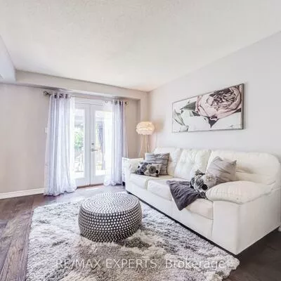 2254, Chalmers, Alcona, Innisfil
