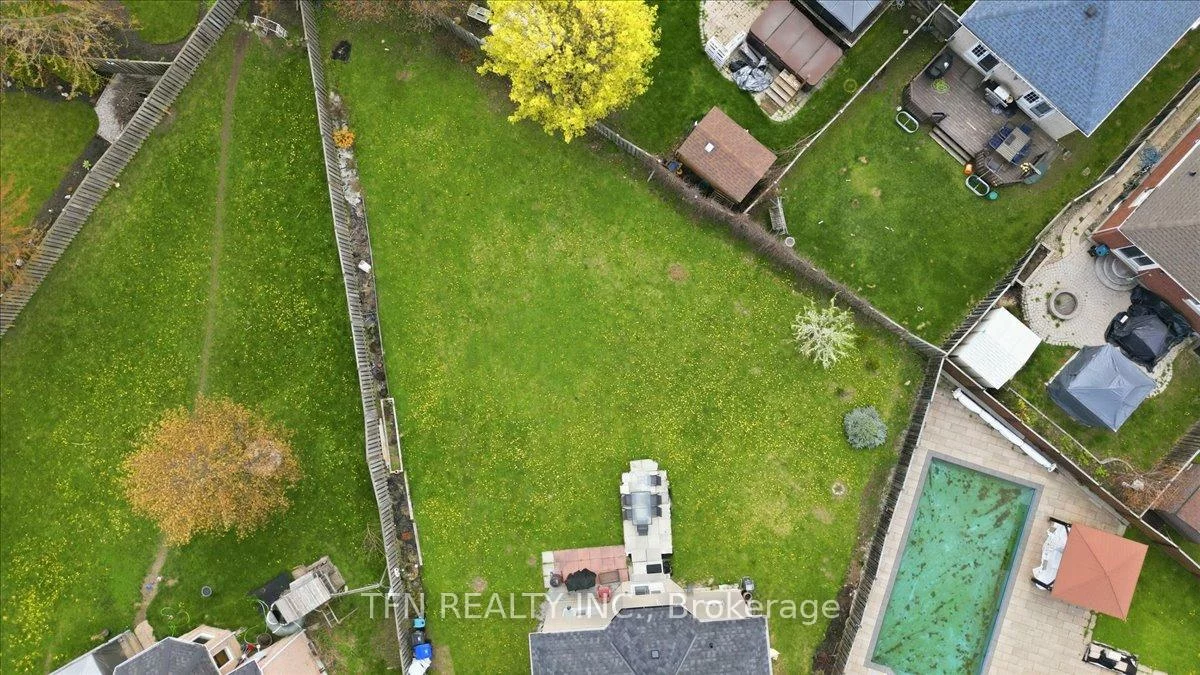 2073, Cynthia, Alcona, Innisfil