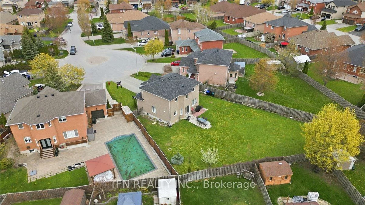 2073, Cynthia, Alcona, Innisfil