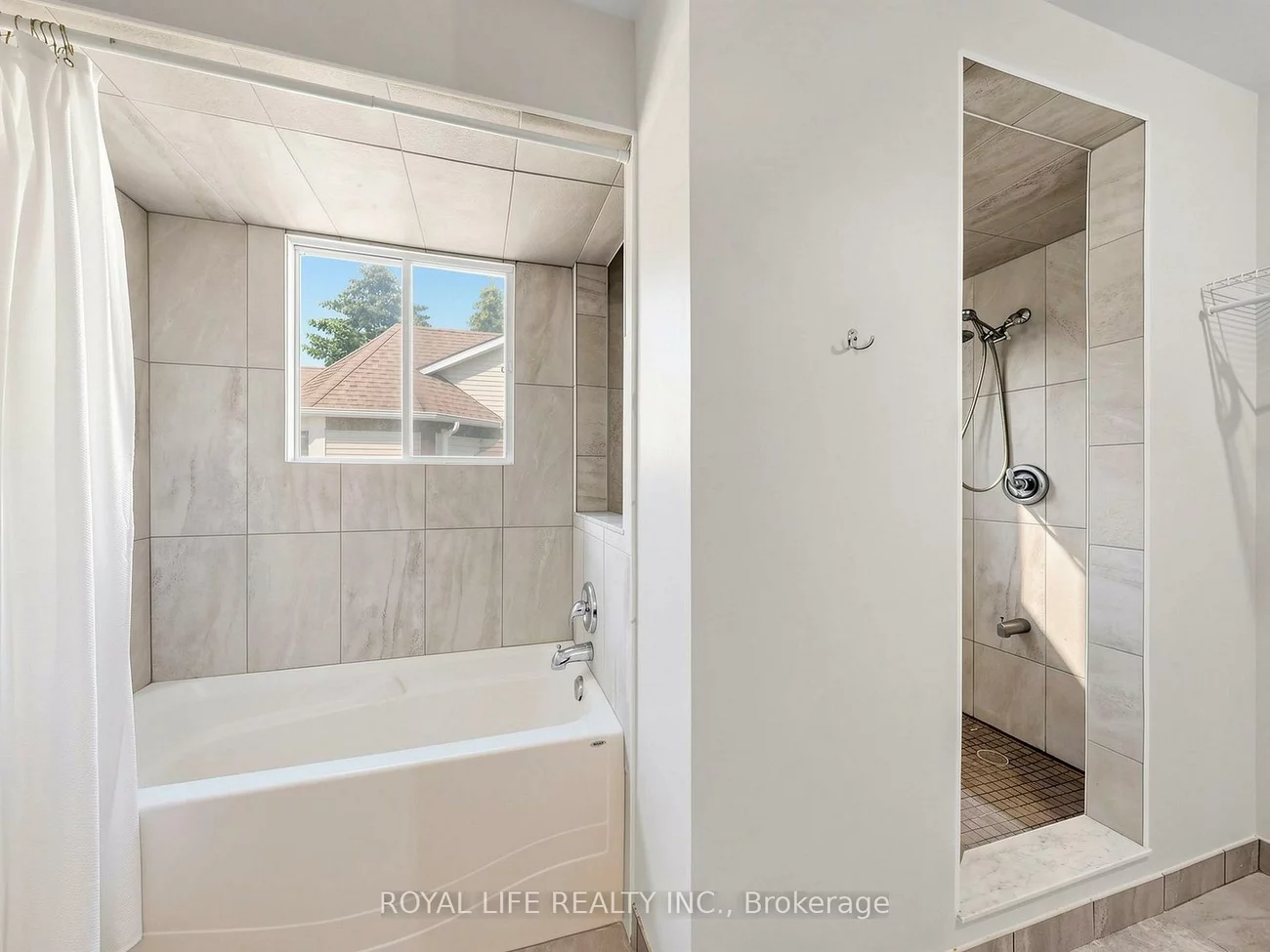 985, Linden, Alcona, Innisfil
