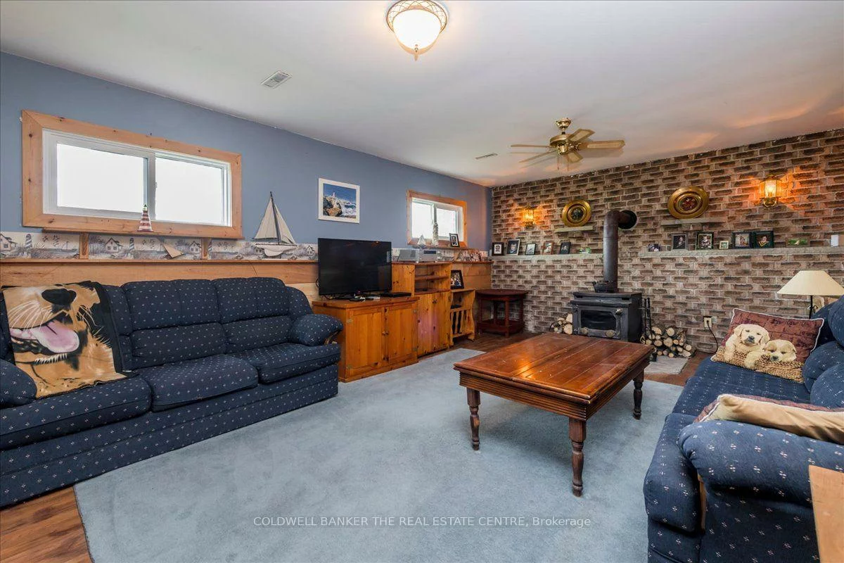 2593, Lawrence, Stroud, Innisfil