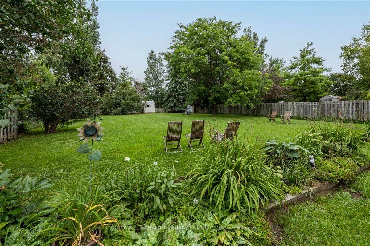 2593, Lawrence, Stroud, Innisfil