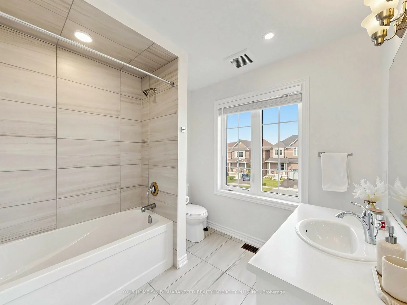 2183, Lozenby, Alcona, Innisfil