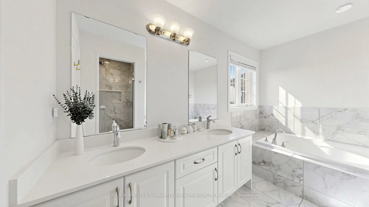 2183, Lozenby, Alcona, Innisfil