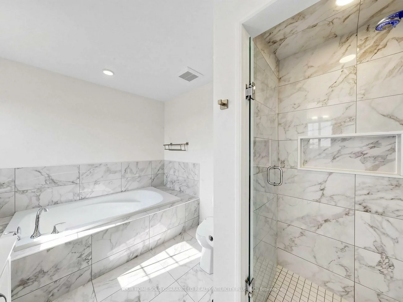 2183, Lozenby, Alcona, Innisfil