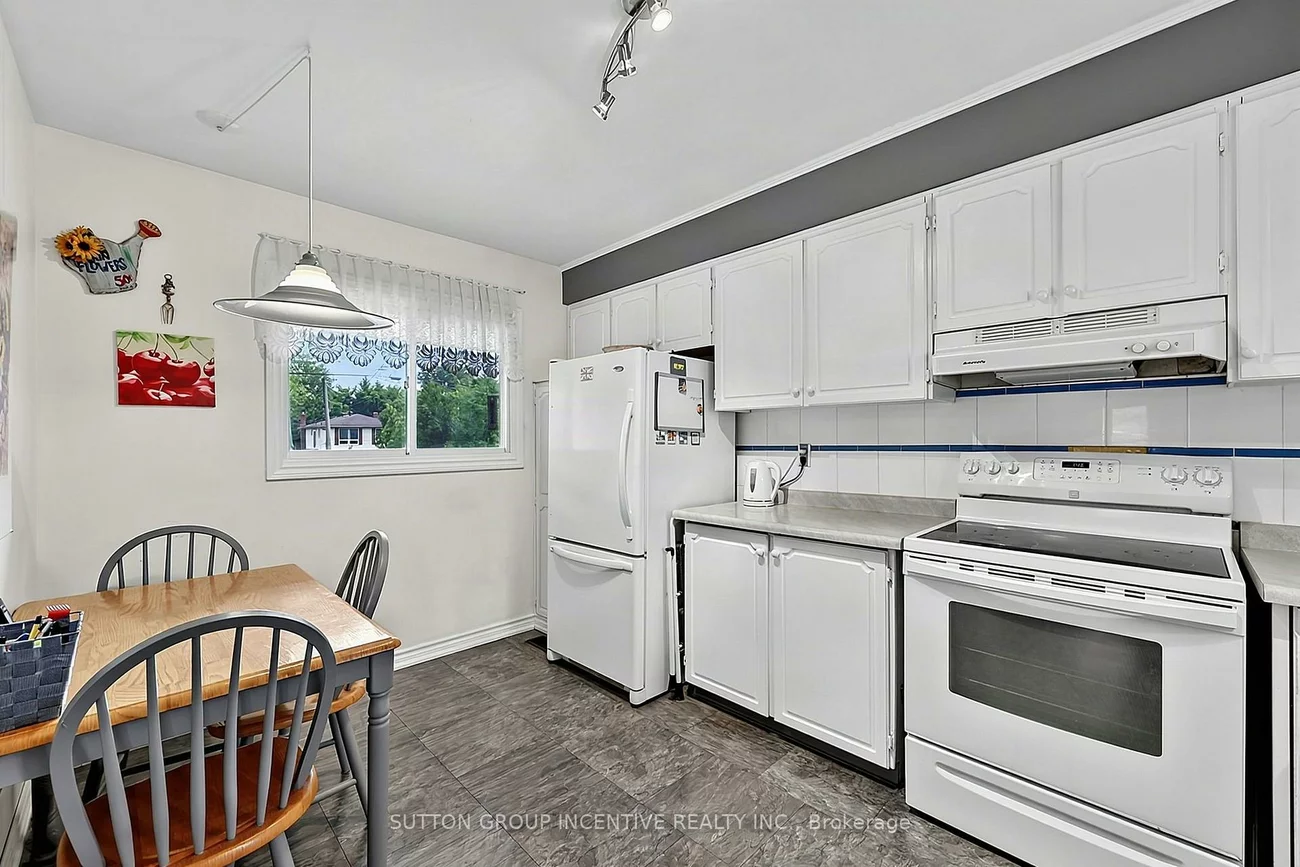 1006, Lebanon, Alcona, Innisfil