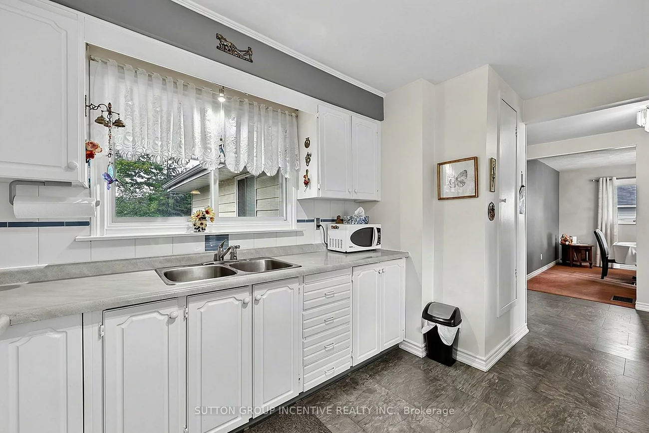 1006, Lebanon, Alcona, Innisfil