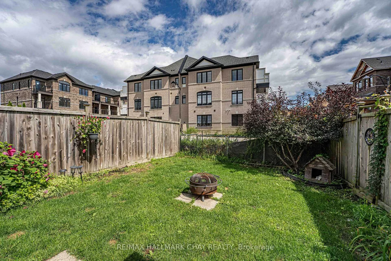 2035, Swan, Alcona, Innisfil
