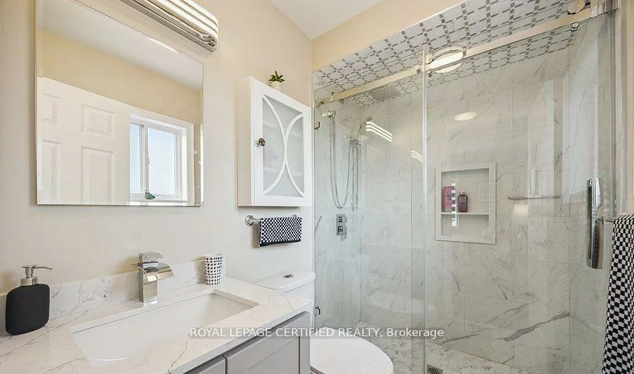 1286, Forest, Alcona, Innisfil
