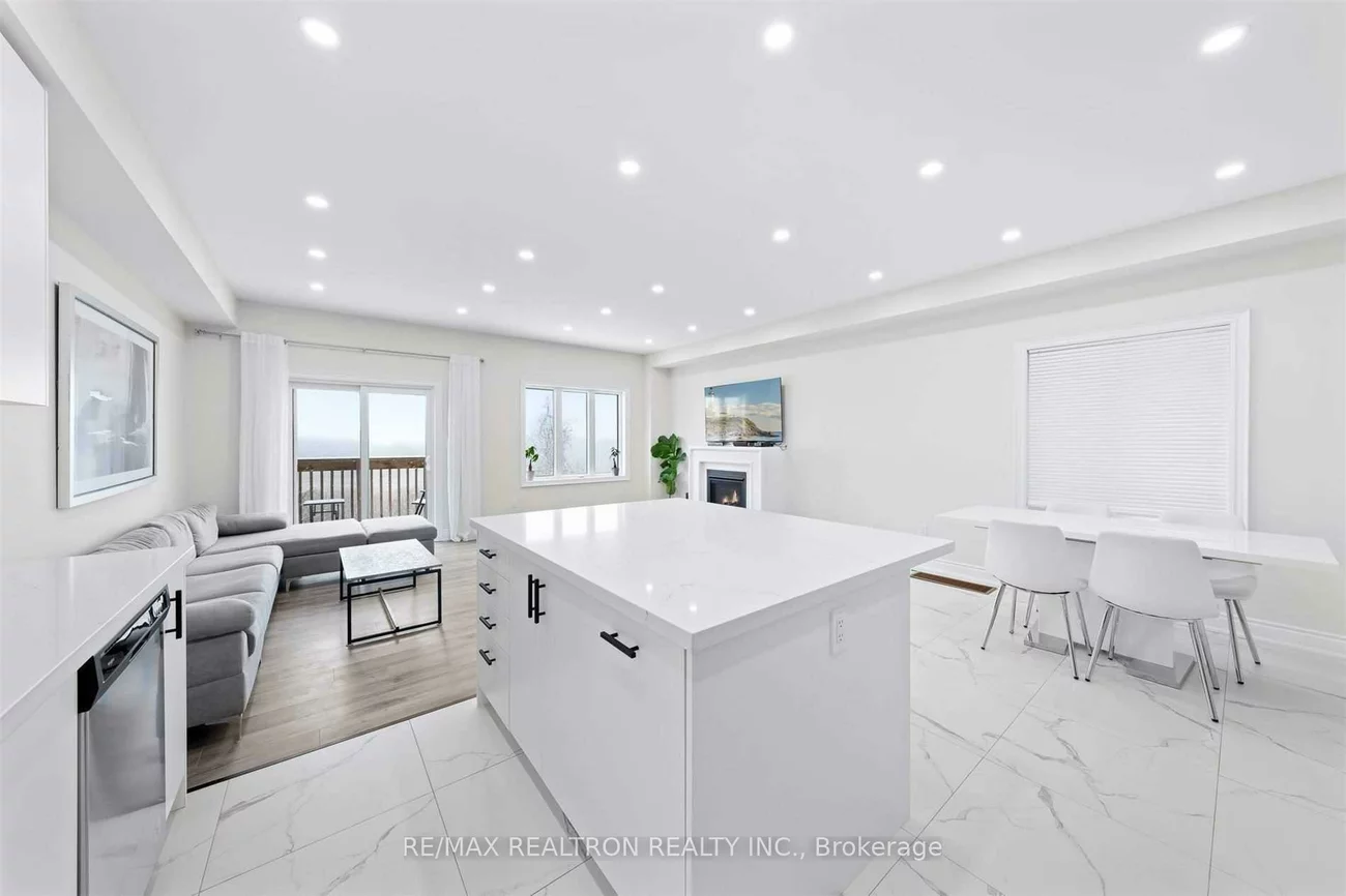 1172, Peelar, Lefroy, Innisfil