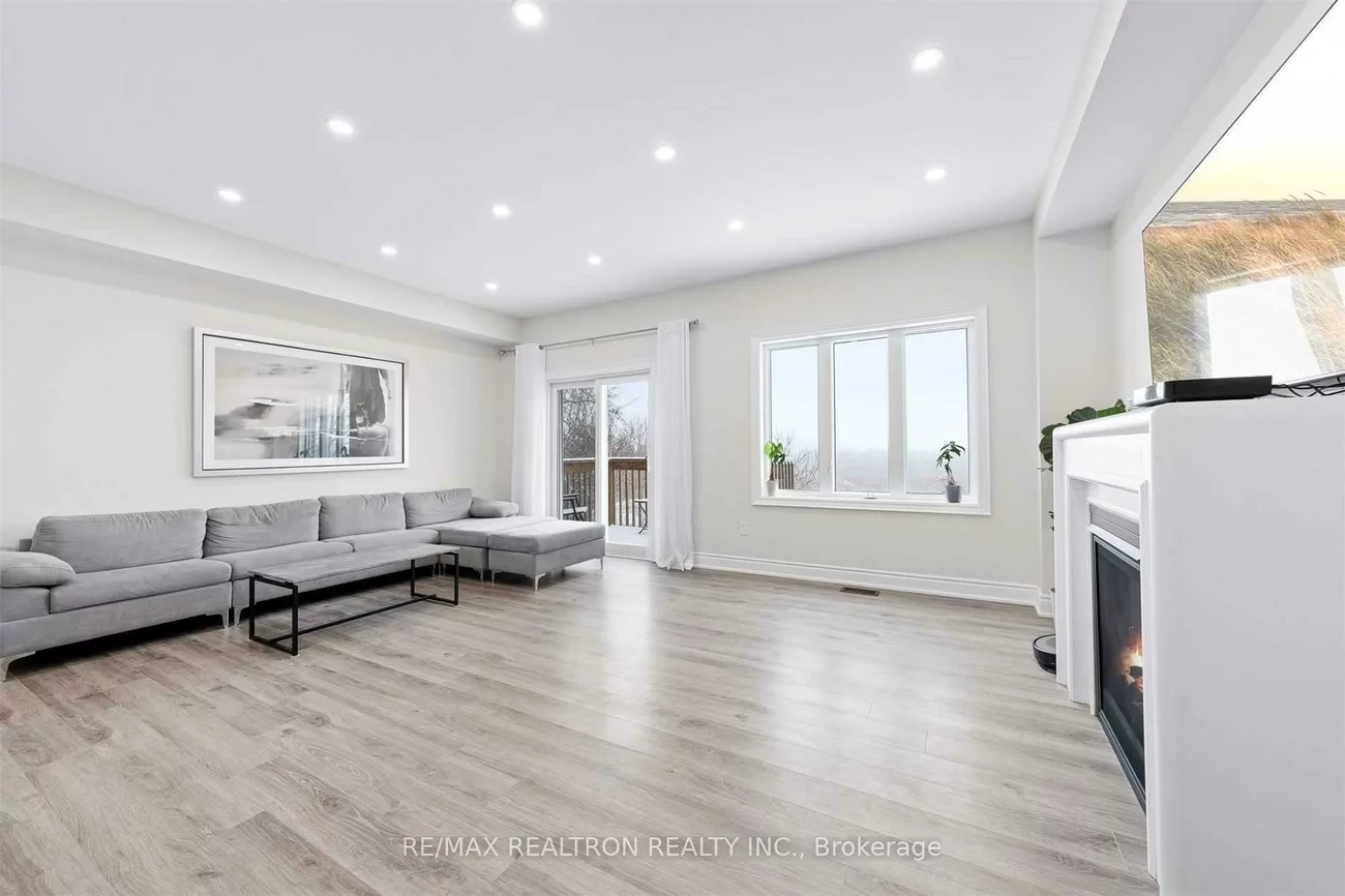 1172, Peelar, Lefroy, Innisfil