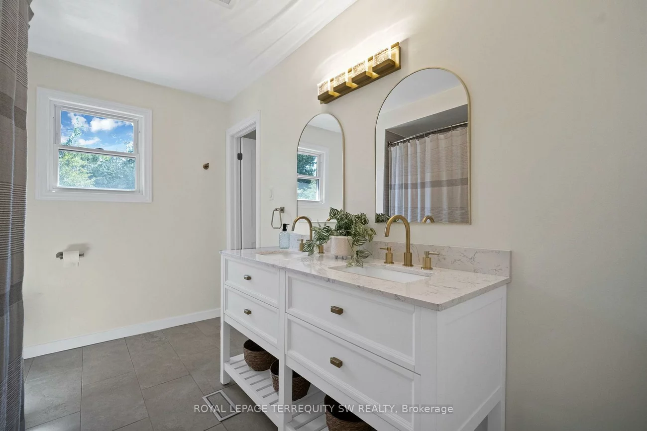 2249, Willard, Alcona, Innisfil