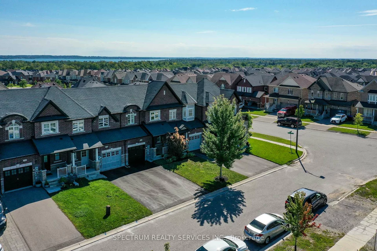 1103, Stantin, Lefroy, Innisfil