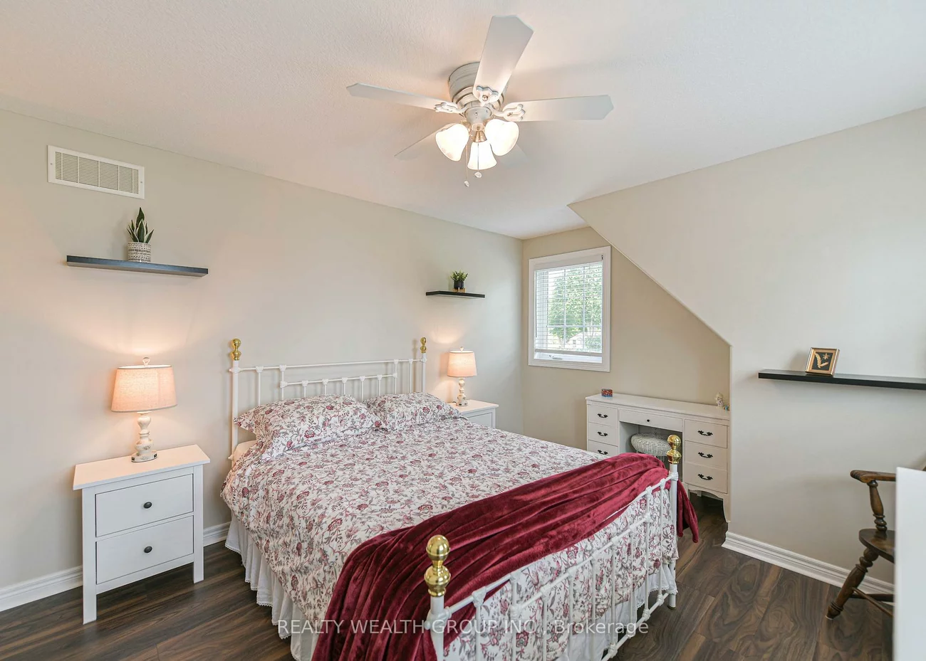 1050, Gardner, Gilford, Innisfil