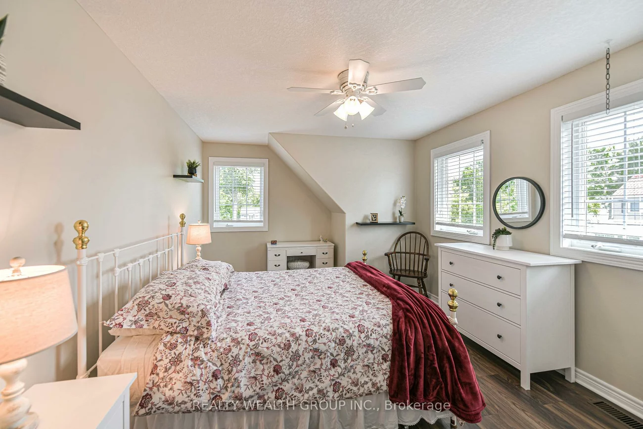 1050, Gardner, Gilford, Innisfil