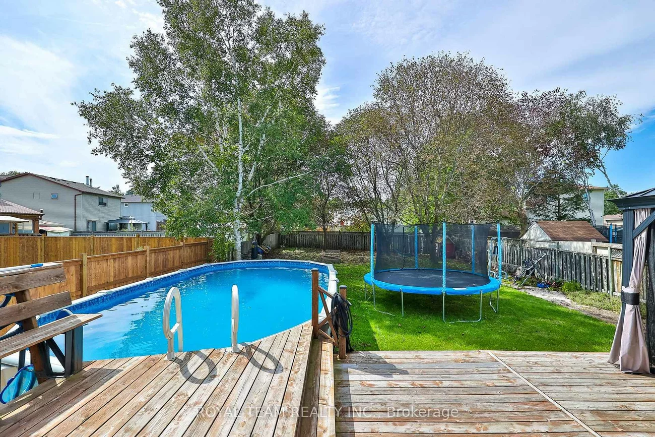 2500, Lloyd, Alcona, Innisfil