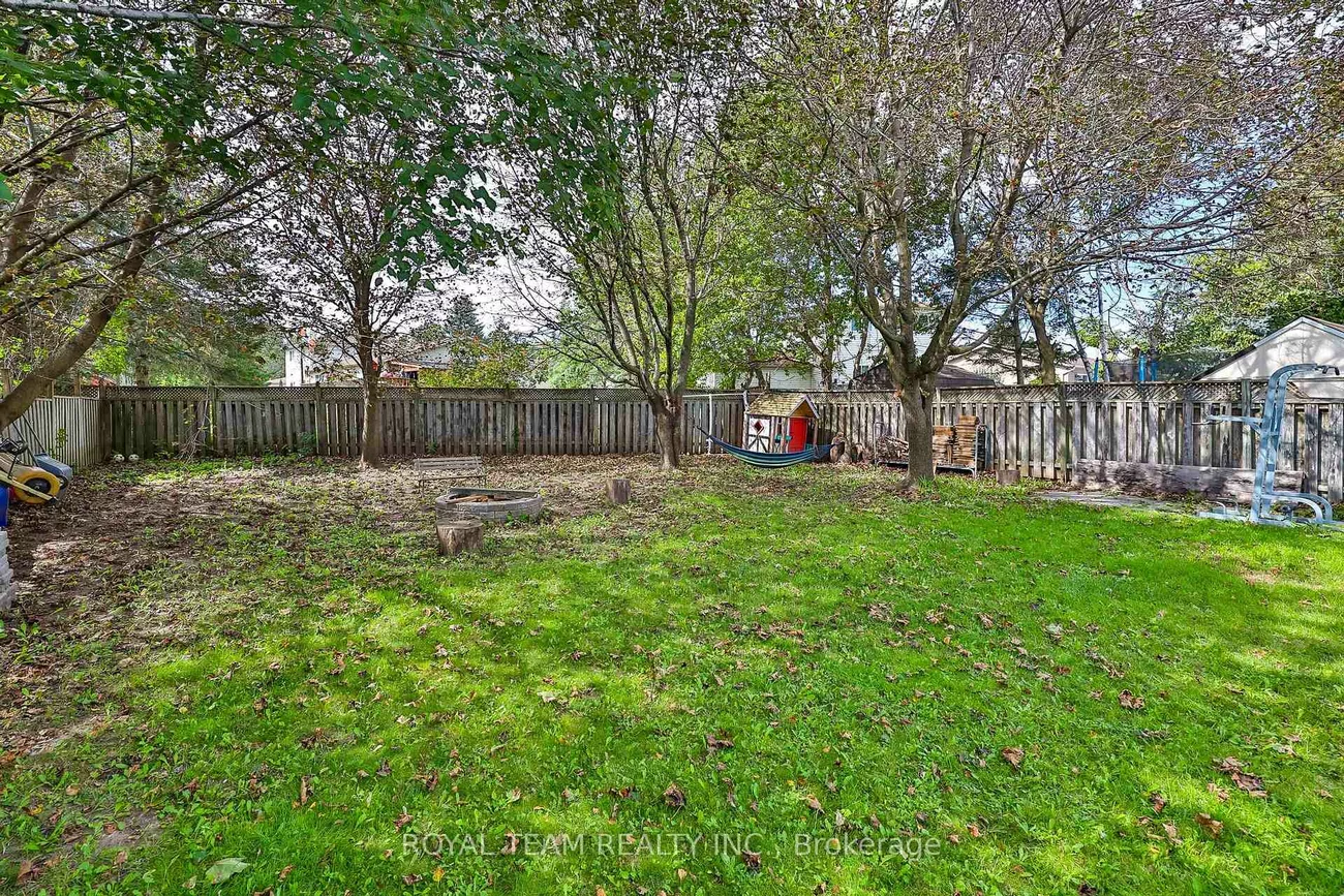 2500, Lloyd, Alcona, Innisfil