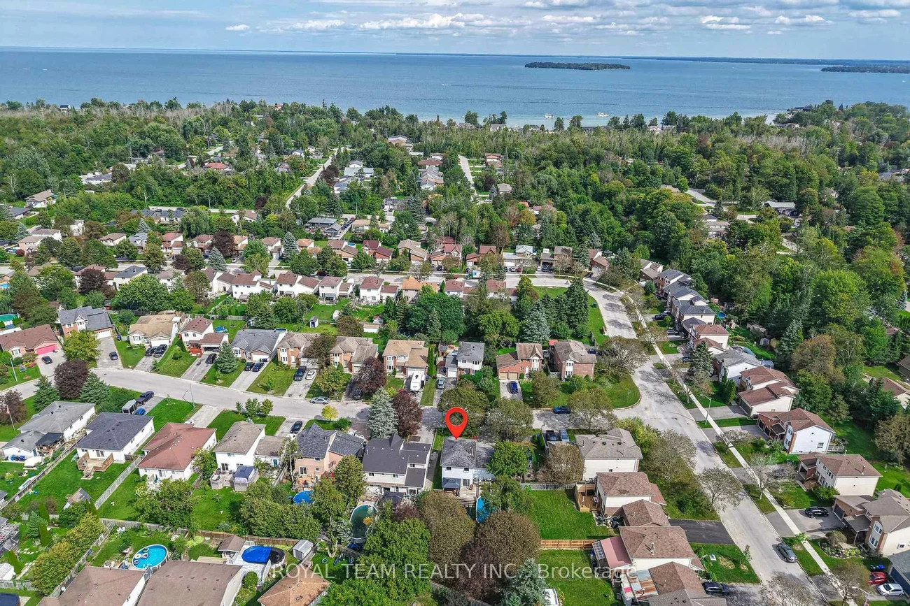 2500, Lloyd, Alcona, Innisfil