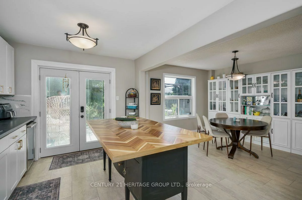 1919, Applewood, Alcona, Innisfil