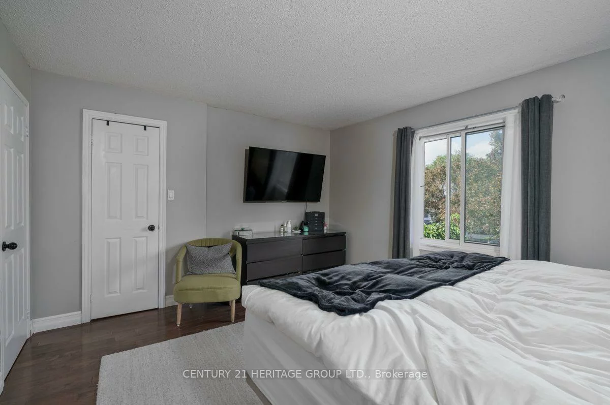 1919, Applewood, Alcona, Innisfil