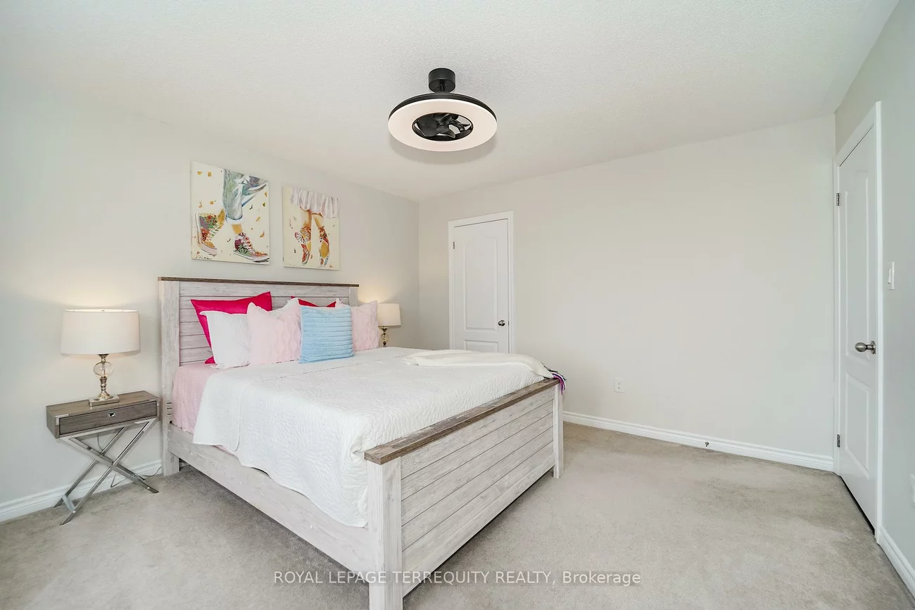 2162, Dawson, Alcona, Innisfil