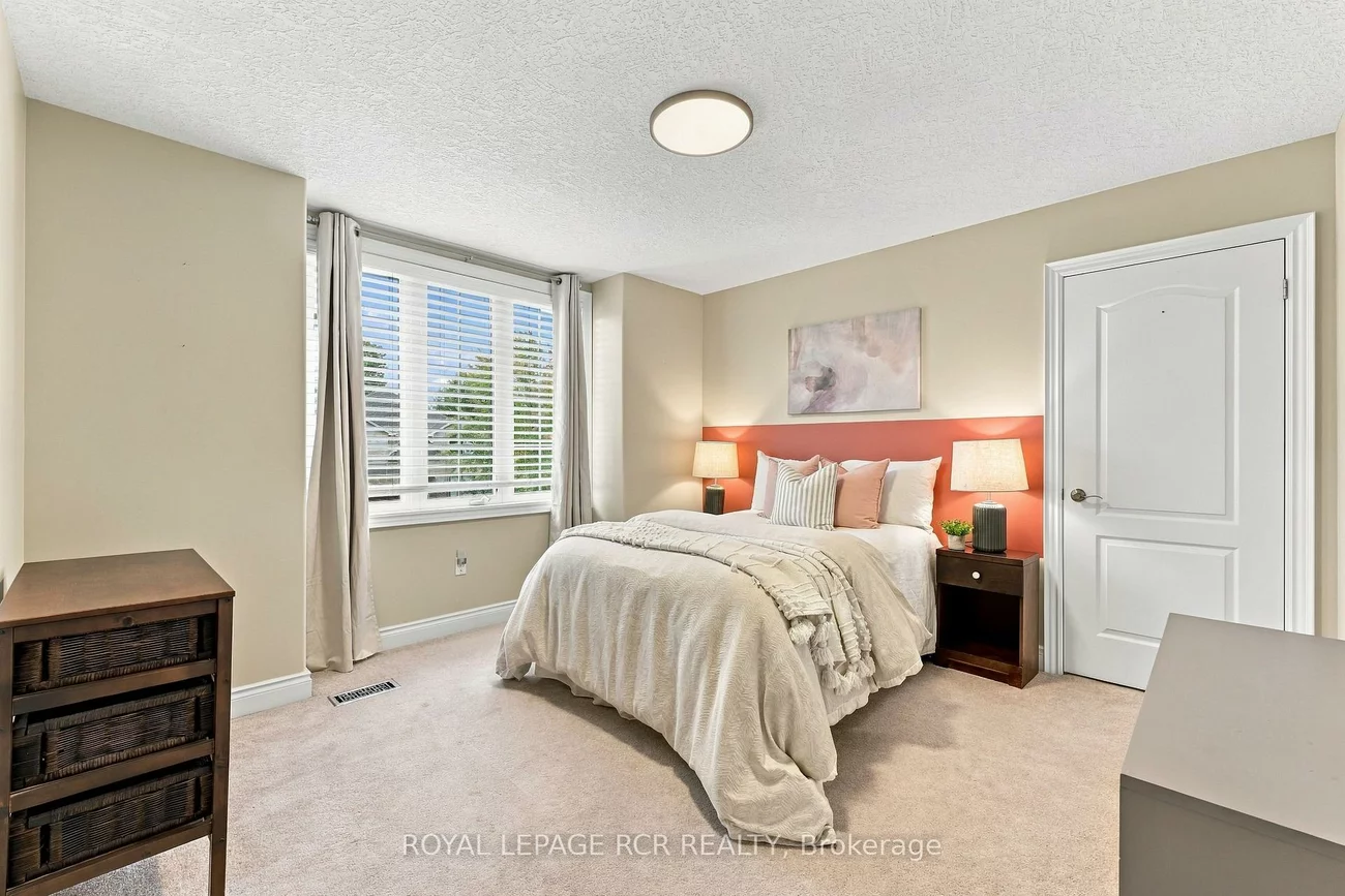 825, Booth, Alcona, Innisfil