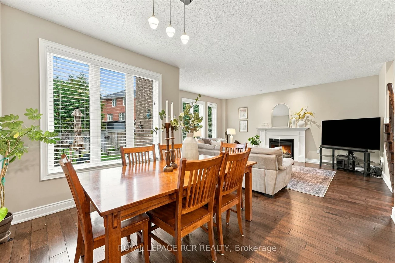 825, Booth, Alcona, Innisfil