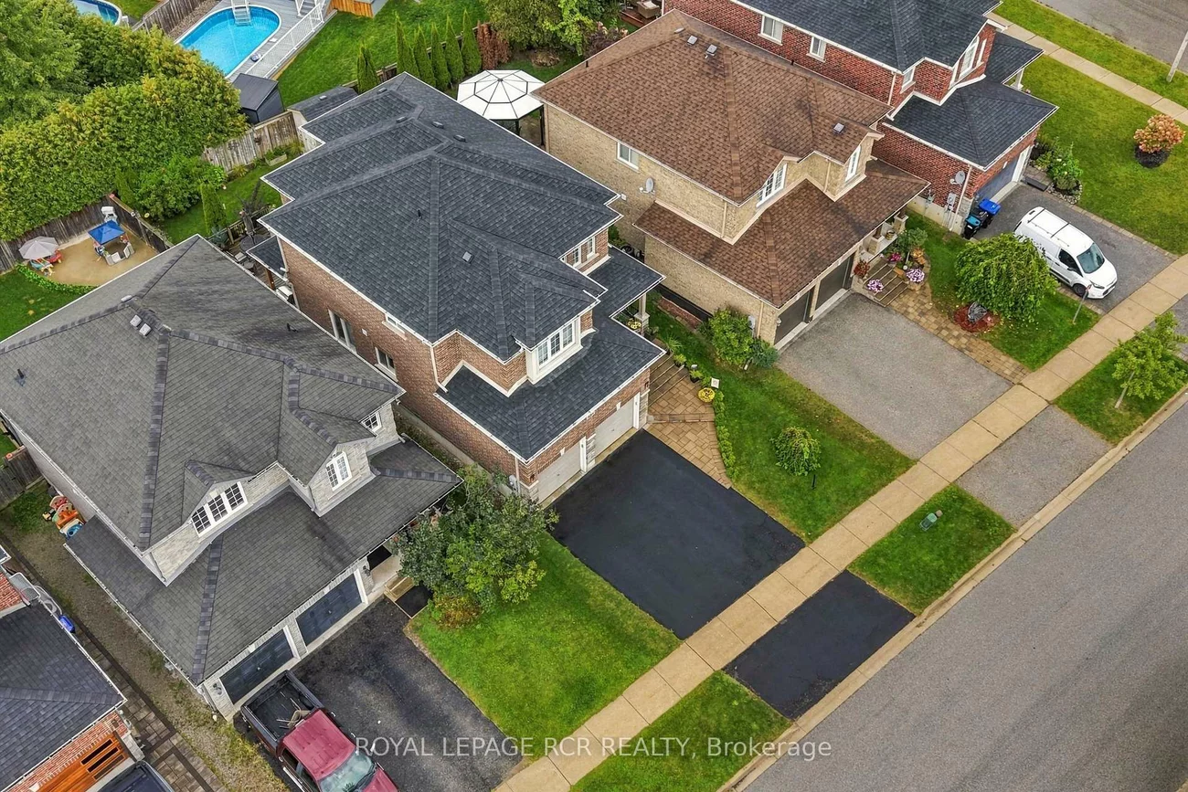 825, Booth, Alcona, Innisfil