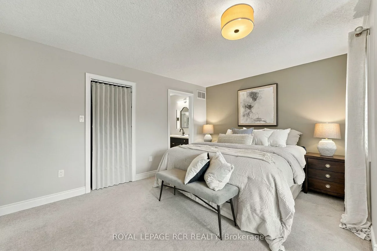 825, Booth, Alcona, Innisfil