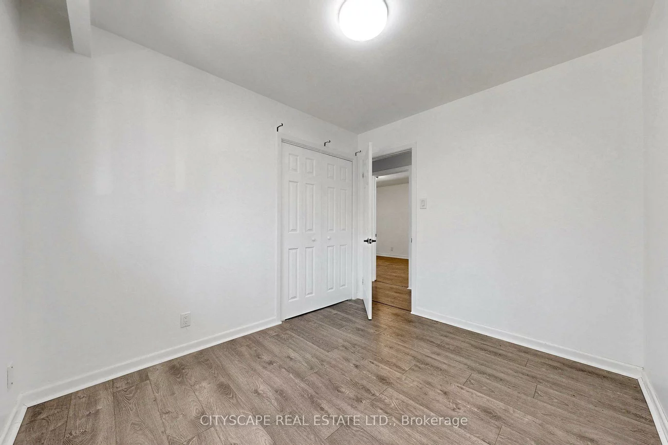 2049, Northern, Alcona, Innisfil