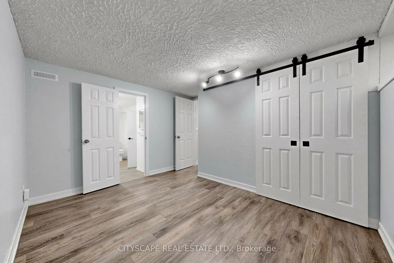 2049, Northern, Alcona, Innisfil