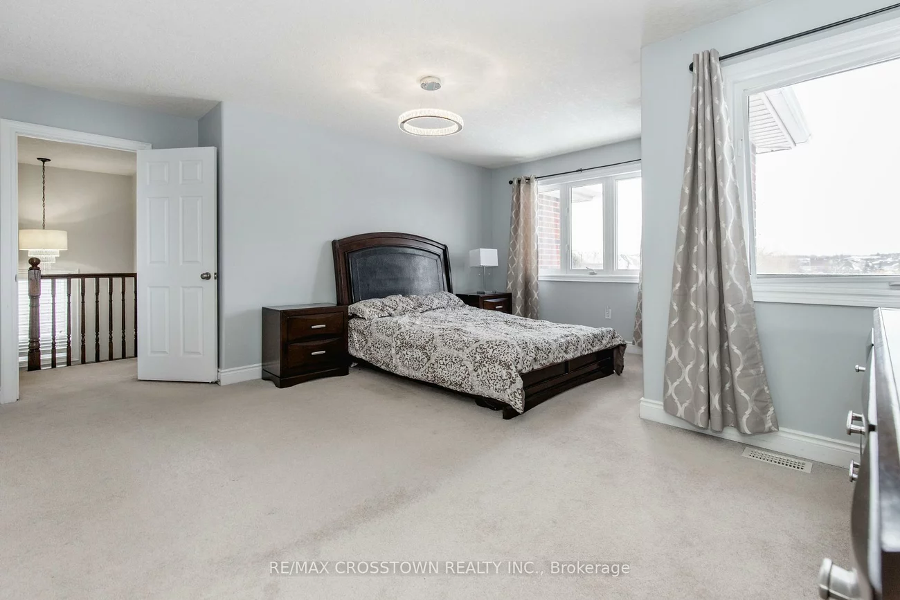 996, BOOTH, Alcona, Innisfil