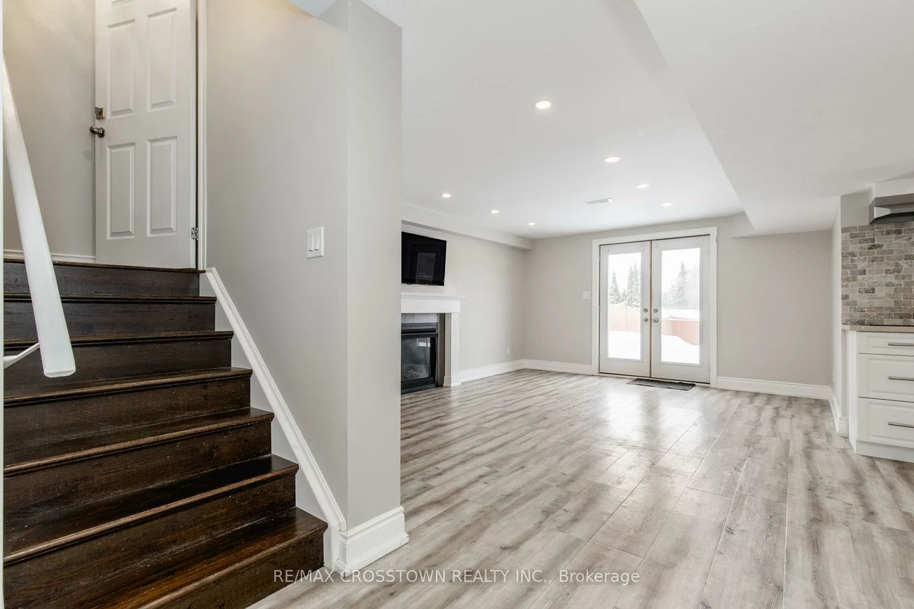 996, BOOTH, Alcona, Innisfil