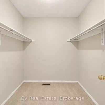 1025, Maclean, Alcona, Innisfil