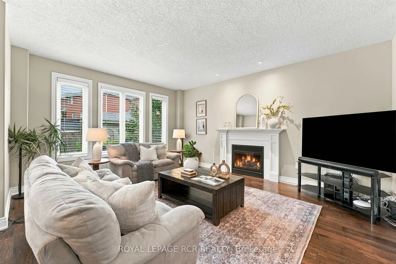 825, Booth, Alcona, Innisfil