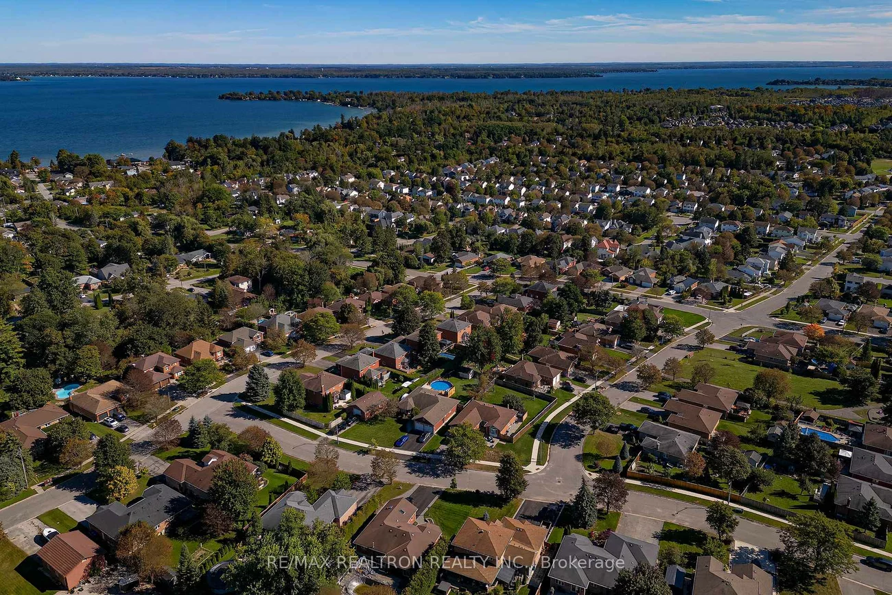2010, Lea, Alcona, Innisfil
