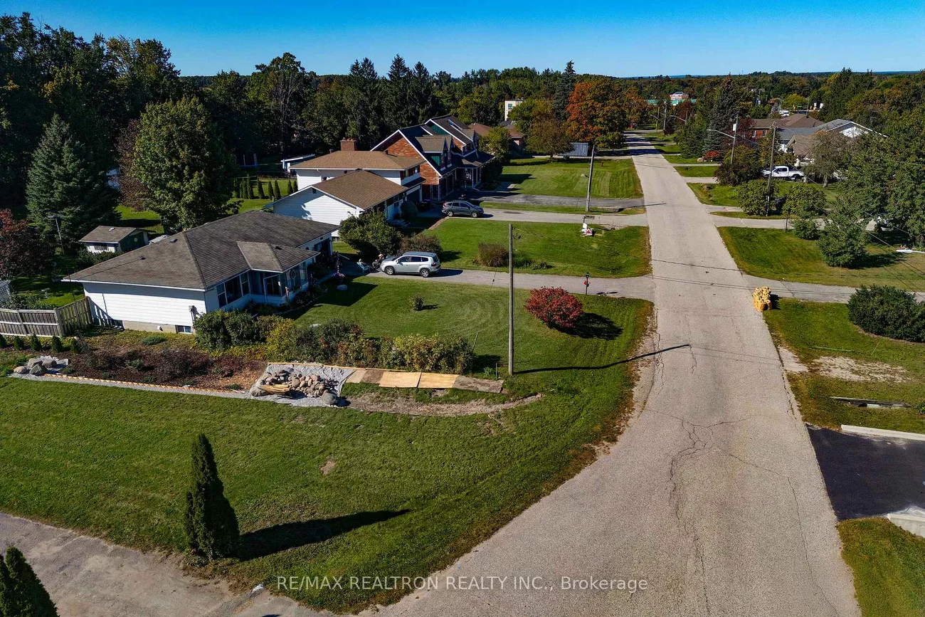 2010, Lea, Alcona, Innisfil