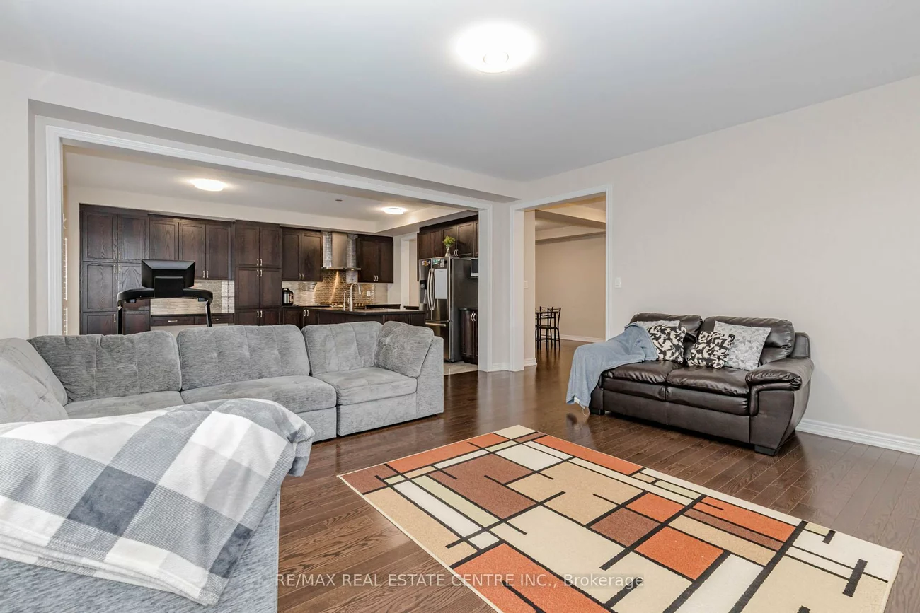 1332, Blackmore, Alcona, Innisfil