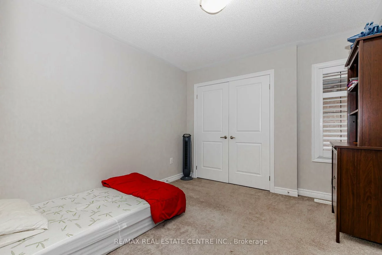 1332, Blackmore, Alcona, Innisfil