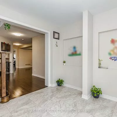 1332, Blackmore, Alcona, Innisfil