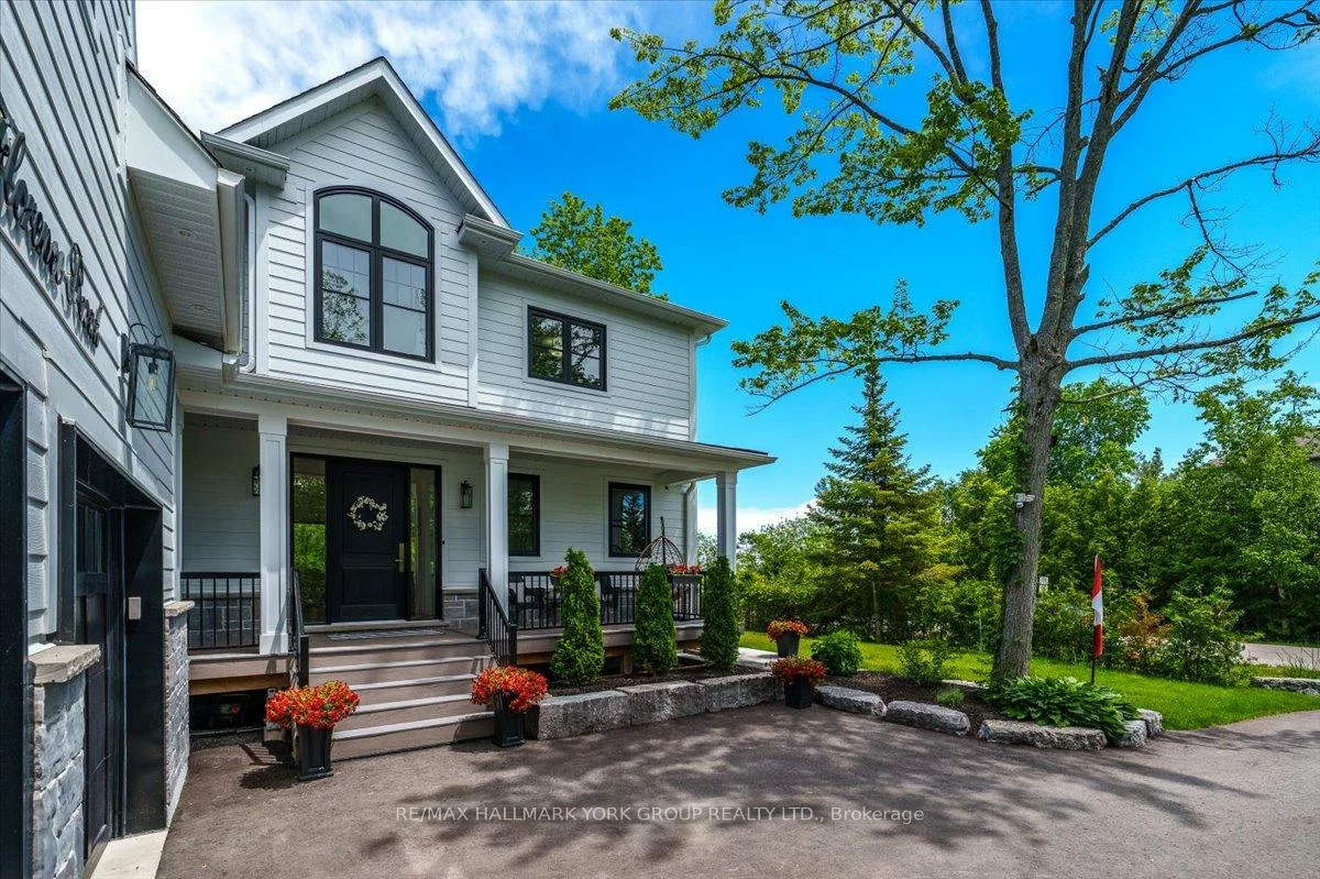 668, Florence, Alcona, Innisfil