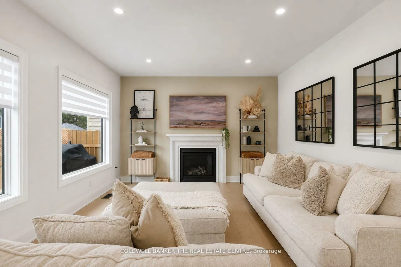 684, Lakelands, Alcona, Innisfil