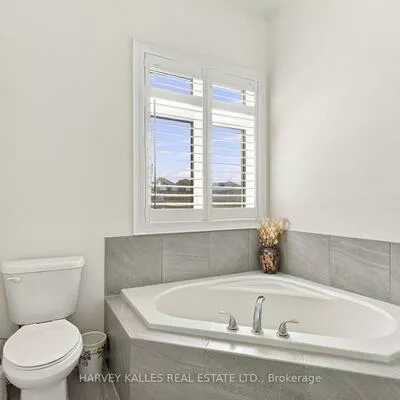 1650, Rizzardo, Alcona, Innisfil