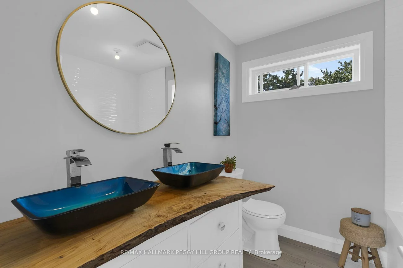 825, Adams, Alcona, Innisfil