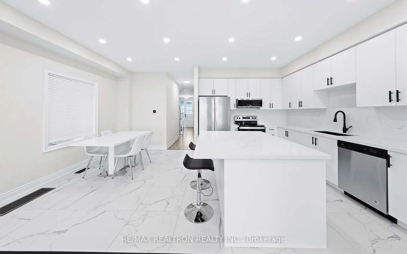 1172, Peelar, Lefroy, Innisfil