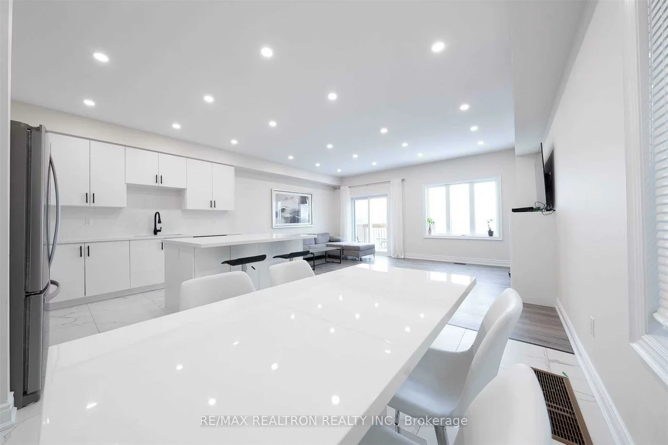 1172, Peelar, Lefroy, Innisfil